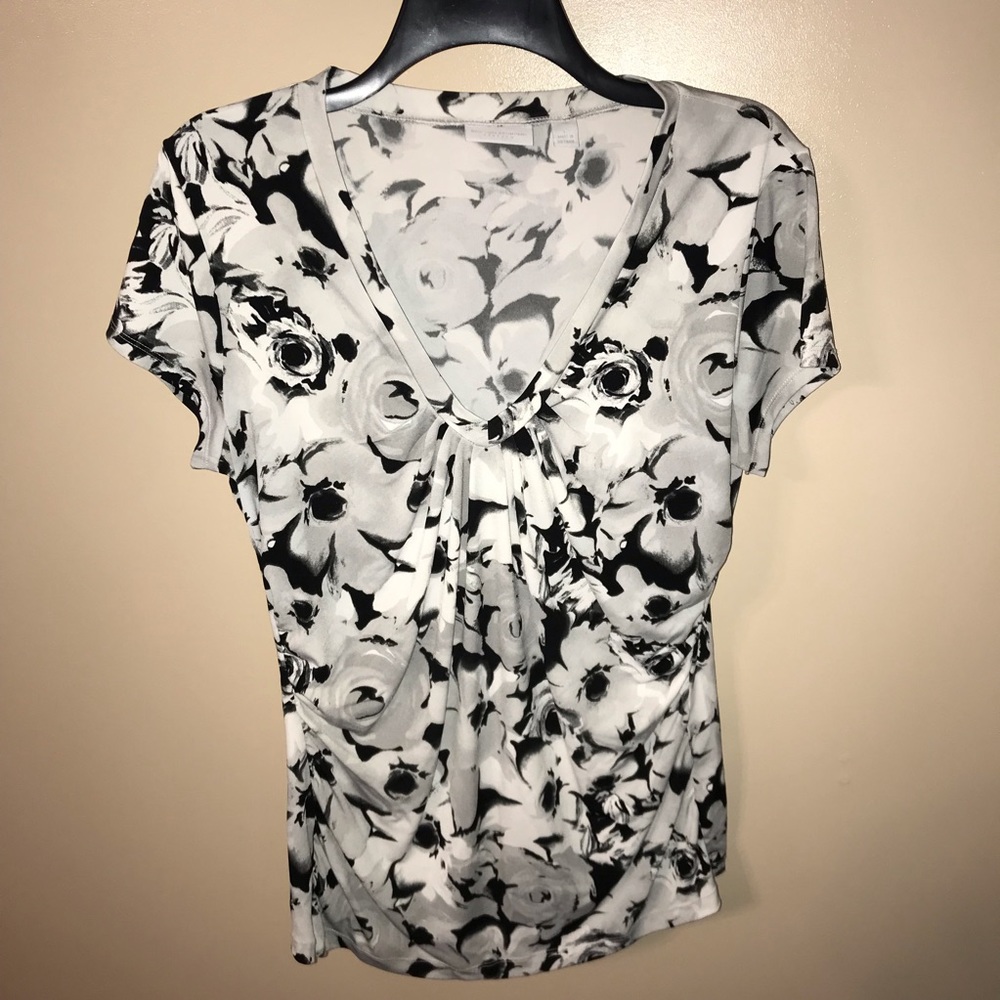 NY&Co STRETCH 🖤🌹 Blouse Size L